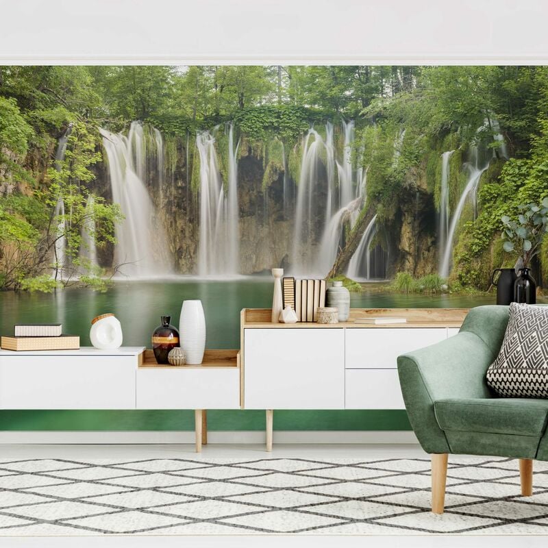 

Fotomural - Waterfall Plitvice Lakes - Mural apaisado Dimensión LxA: 255cm x 384cm