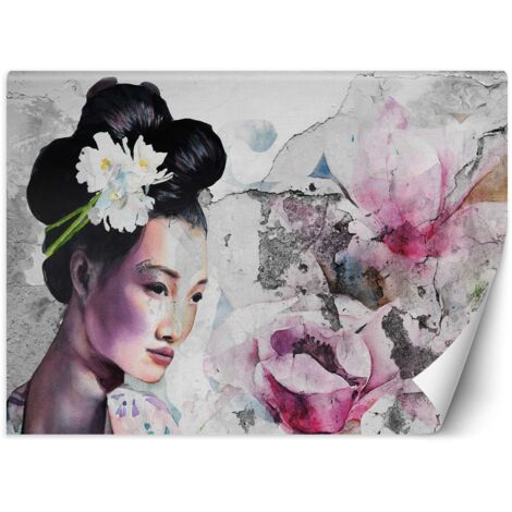 Fototapete, Porträt einer Geisha auf einer alten Mauer – 150x105