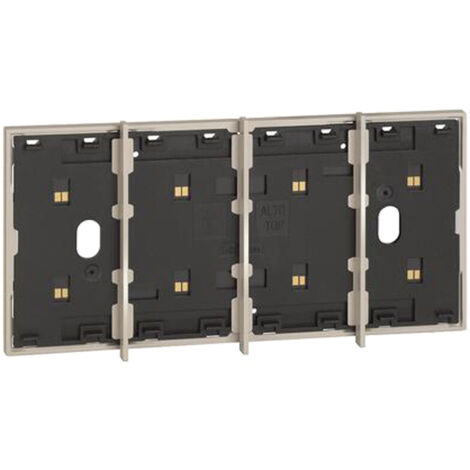 Frame 4 moduli sabbia bticino living now  KM8104
