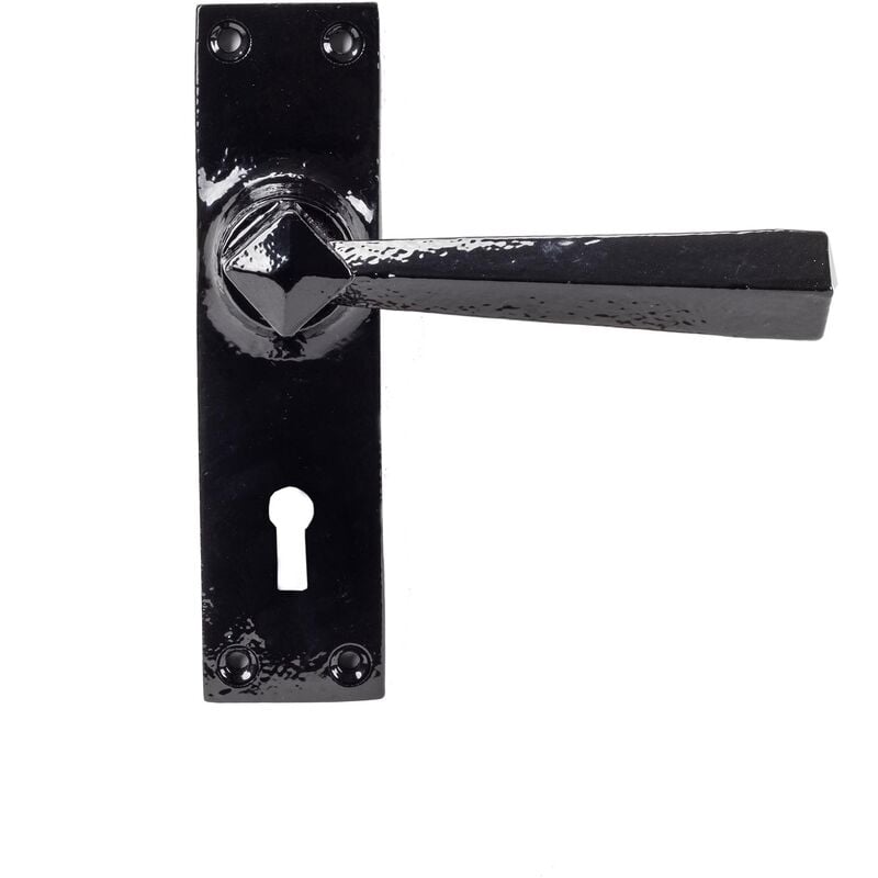 Black Straight Lever Lock Set