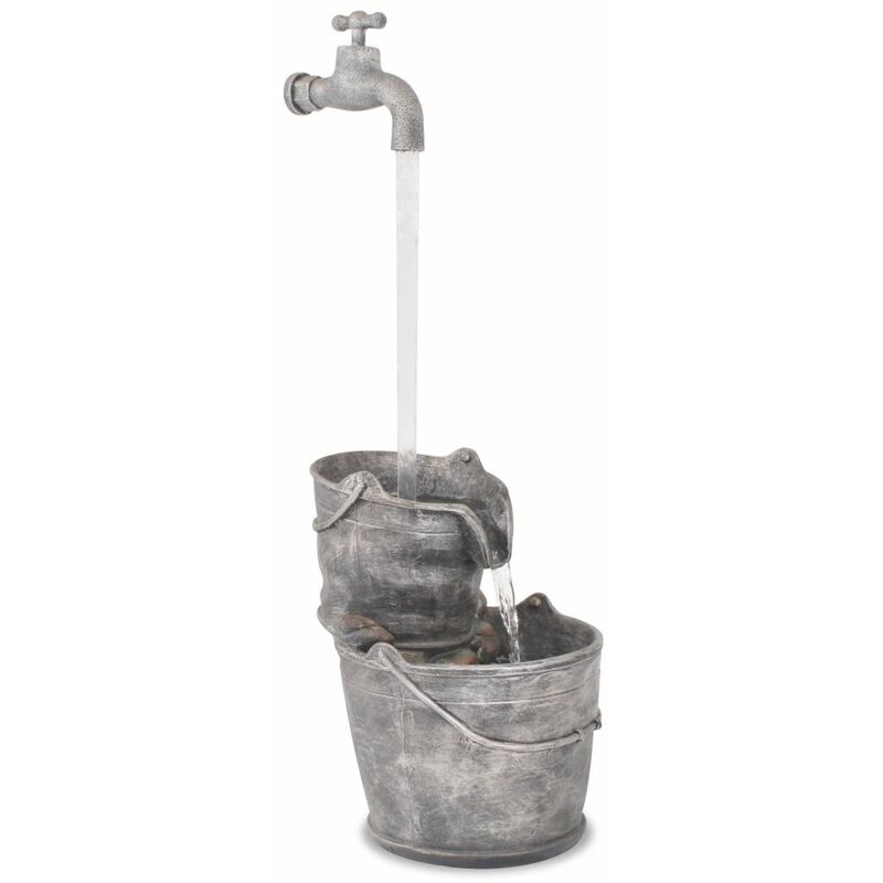 

Fuente con grifo y cubos de poliresina