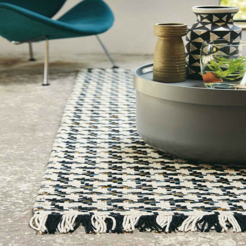 

Kilim Carpet Workshop Poul km BCA 1A2T Lana Negra - Noir