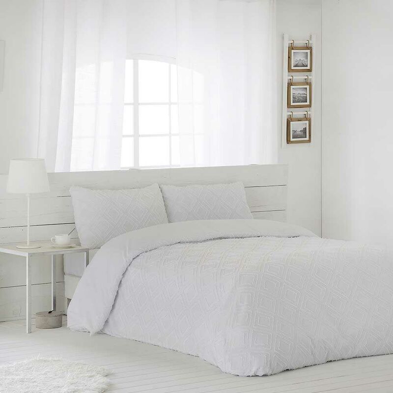 

Funda Nordica BLANCA OASIS Cierre con CREMALLERA. MICROFIBRA HIPOALERGENICA - Disponible en varios tamaños - Cama de 135 - Blanco