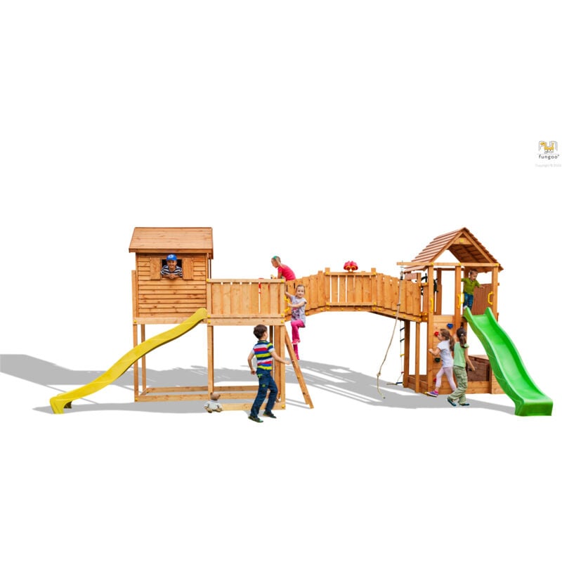 Aire de jeux maxi set sized plaza avec pont, cabane, toitures, 2 échelles, mur d'escalade, corde à nœuds, échelle de corde, bac à sable, coffre à