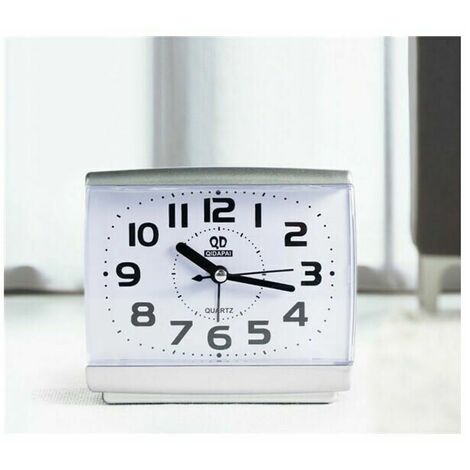FVO Réveil Matin à Piles Retro Réveil Silencieux sans Tic-Tac, Grand Cadran Réveil Original Analogique Quartz Alarme Réveil Vintage Lumineux Snooze Réveil Chevet