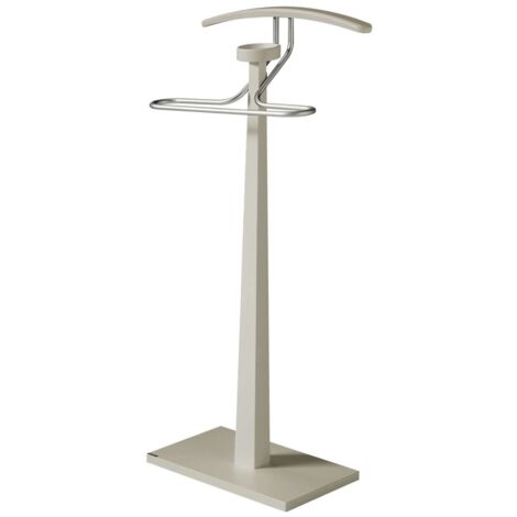 Galan 368 lacado en vison y herraje cromo. 112 cm(alto), 46 cm (ancho), 34 cm(fondo).