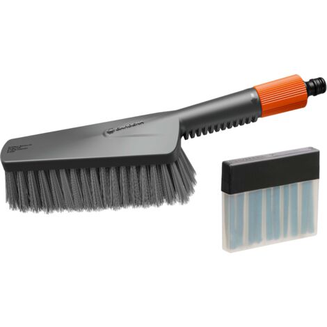 GARDENA Kit brosse de lavage à main M souple+ bâtonnets de savon Cleansystem. Surfaces petites et sensibles. (18863-20)