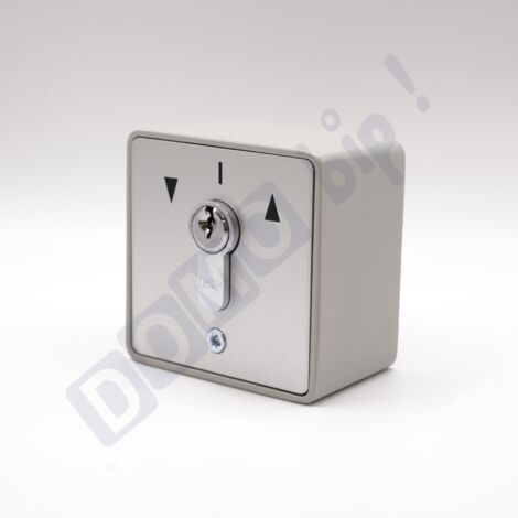 Geba – Contacteur à clé universel 2 fonctions impulsion – En applique étanche IP54 – 3 clés – 2 contacts NO – Compatible automatisme 12/24V - APZ 1-2 T