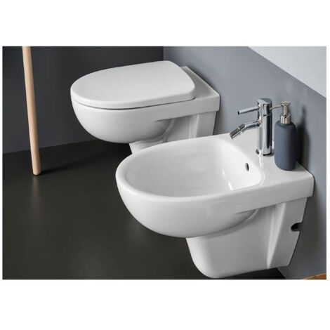 GEBERIT Serie Selnova Pro set sospesi wc+bidet+sedile chiusura tradizionale codice prod: 500.260.01.7 500.264.01.7