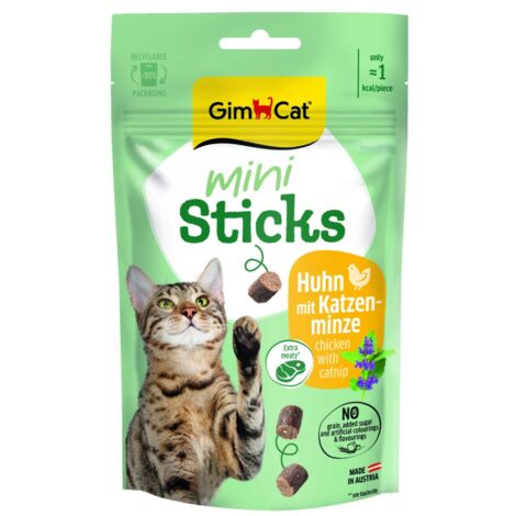 GimCat  Sticks Mini  Mini salsicce per gatti 50g - Pollo e erba gatta 50g