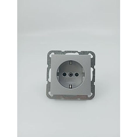 GIRA 445326 PRISE DE COURANT ALU IP20