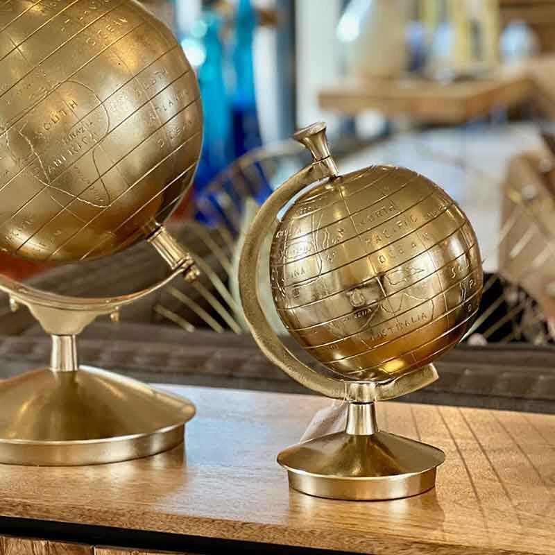 La Grande Prairie - Globe déco aluminium doré 19x18x30cm