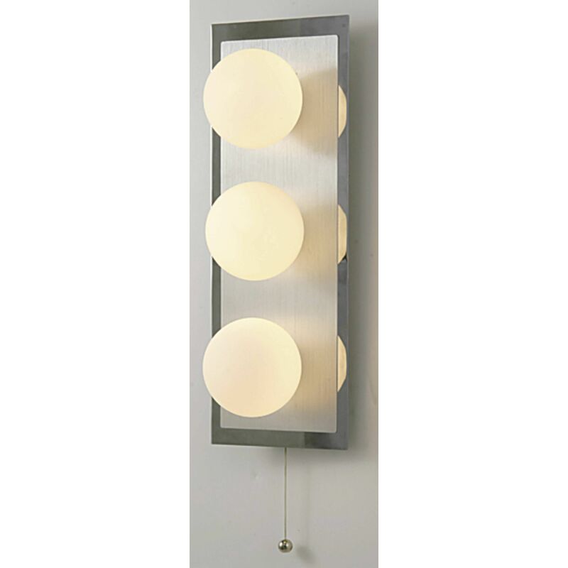 09diyas - Globe wall light IP44 with pull switch 3 bulbs In polished chrome / opal glass