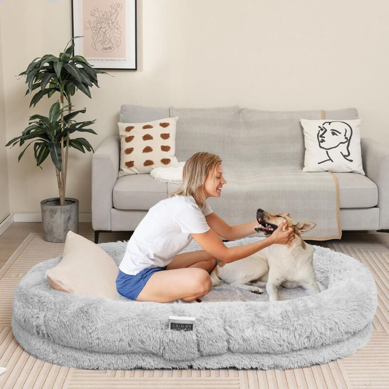 Goplus - Lit Géant pour Chien Humain, en Fausse Fourrure Moelleuse, Couverture, Oreiller, Sangle, Coussin Orthopédique, Lit pour Chien Taille