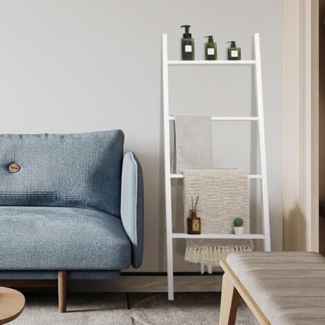 GOPLUS Porta Asciugamani Multifunzionale in Legno a 4 Livelli, Mensola Inclinata a Scala per Asciugamani, Coperte, Elemento Decorativo per Bagni, Camere da Letto, Grigio/Bianco (Bianco)