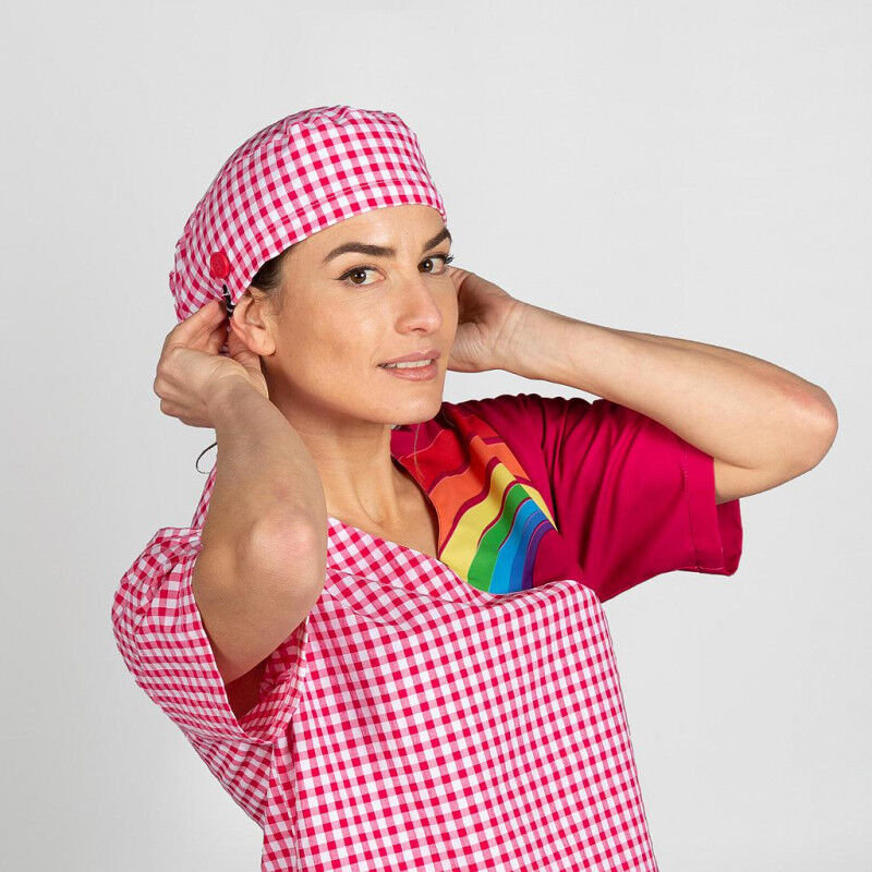 

Gorro con goma trasera y botones GARY'S en bambula actibacteriano | Fucsia