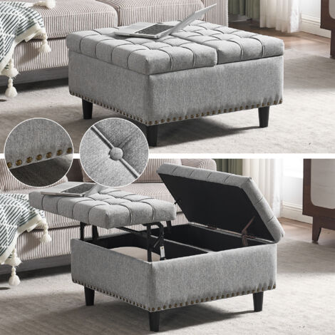 Grand fauteuil carré pour le stockage des objets. Il s’agit d’un meuble qui peut être déplacé, doté d’un espace de rangement intérieur. Idéal pour les salons