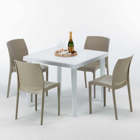 Grand Soleil – Ensemble table carrée blanche 90x90 cm avec 4 chaises empilables en poly rotin – Résistant aux intempéries – Design Made in Italy