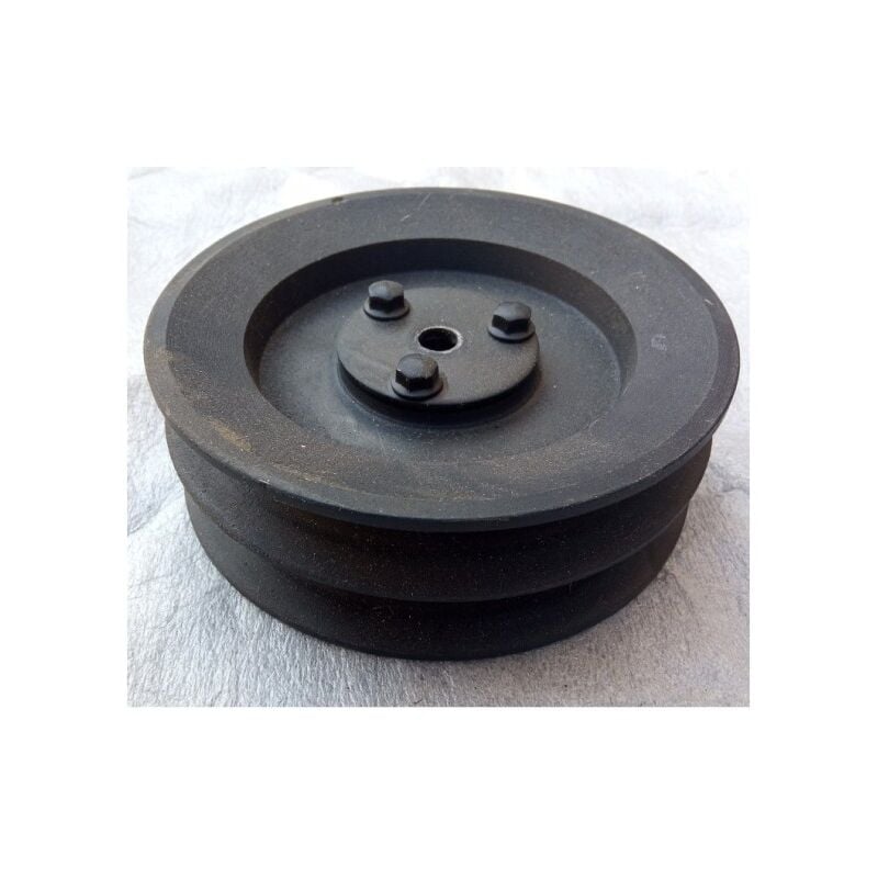 Grande poulie pour courroies d'embrayage