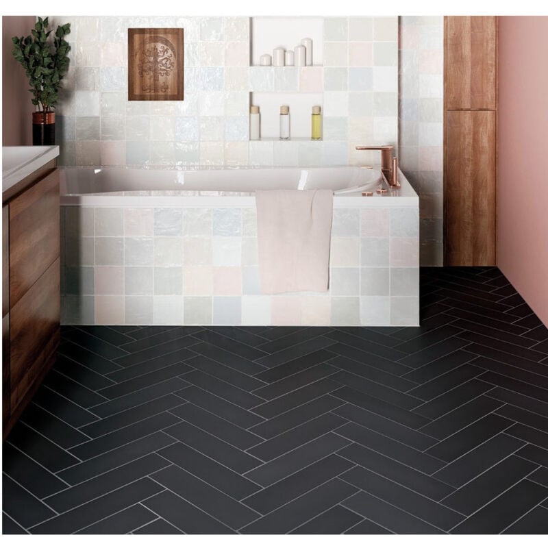 Carrelage grès cérame Stromboli 36,8x9,2 cm Noir - Mat - boîte de 0.65 m2 - Gioia Materia