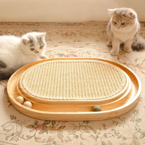 Griffoir en sisal 2-en-1 pour chat – Pin massif, coussin en sisal naturel et boules d’herbe à chat, 43×33×3 cm, pour jouer et se détendre