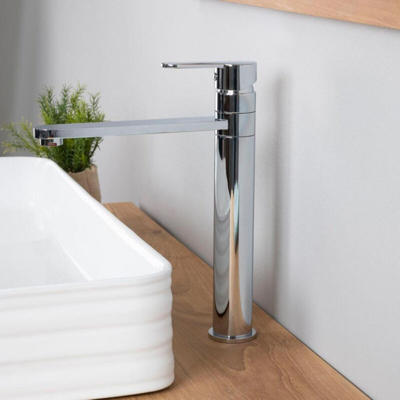 

Wanda Collection - Grifo monomando alto para cuarto de baño Corrib cromado
