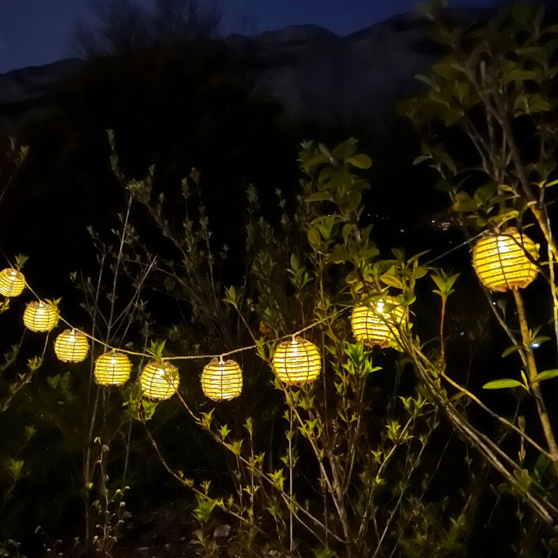 Guirlande solaire Lindy 10 ampoules et corde 20 lumens