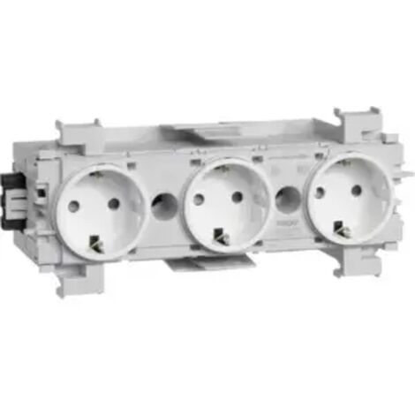 Hager Steckdose 3-fach Wago Frontrast. vw GS30019016