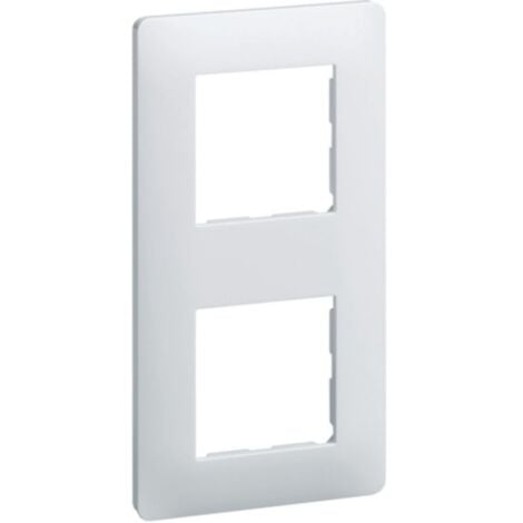 Hager   WE406   Essensya Plaque 2 postes 57 Blanc