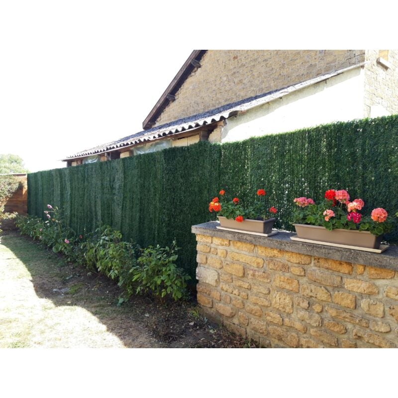 Atout Loisir - Haie végétale artificielle 126 brins - Long 15 m, Hauteur 2 m