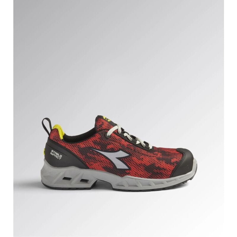 Image of Utility Diadora Schuhhandschuh Shark Stable Impact Low S1P Src Esd Schwarz Rot 42