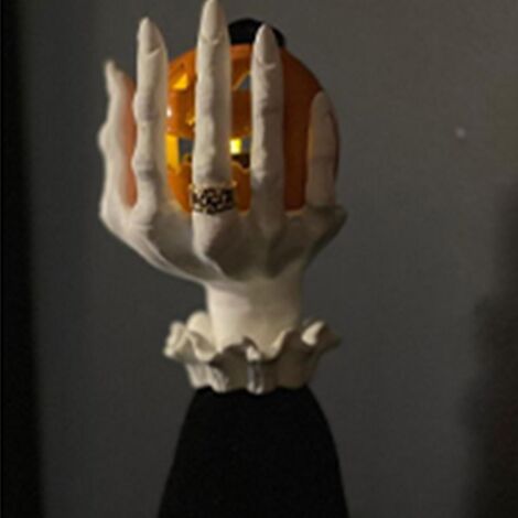 Halloween-Kerzenhalter mit Hexenhand – Schreibtischdekoration aus Kunstharz