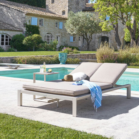 Hesperide – Lit de piscine double Évasion argile 2 places – Structure en aluminium traité époxy – Dossiers inclinables 5 positions – Matelas moelleux