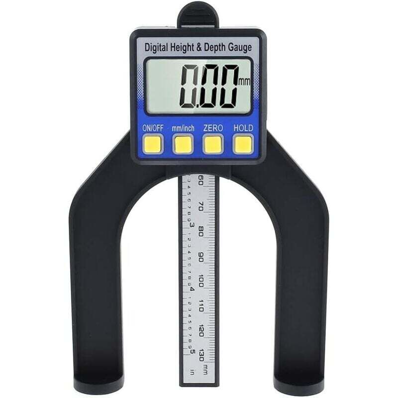 Image of Hochpräziser digitaler LCD-Messschieber mit Messbereich von 0 bis 85 mm. Sockel mit Magneten.