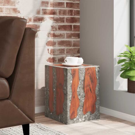 Hocker aus massivem Teakholz und Resin
