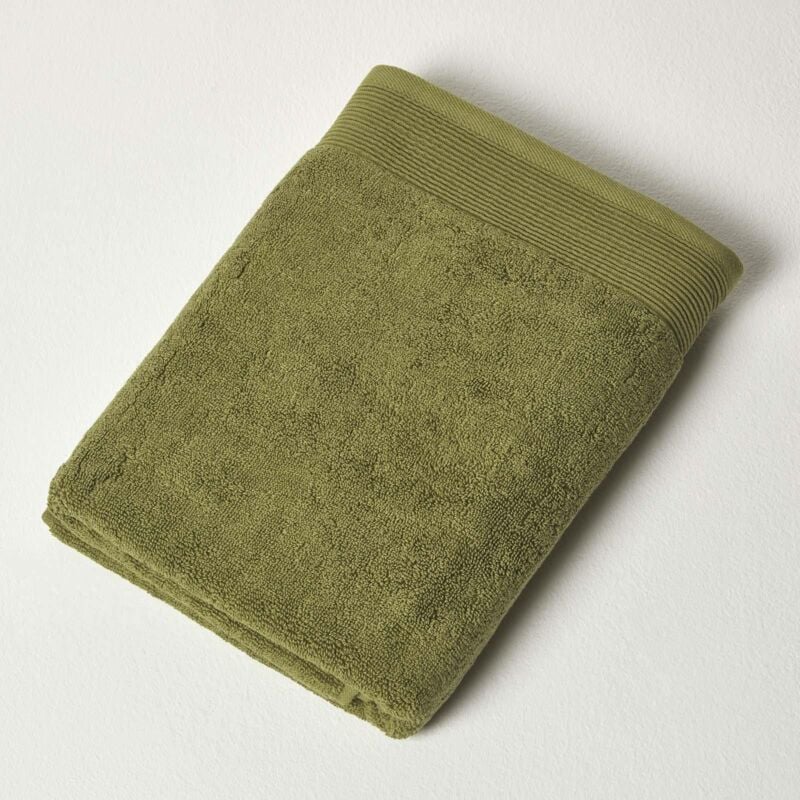 Moss Green 100% Combed Egyptian Cotton Bath Towel 700 gsm - Homescapes