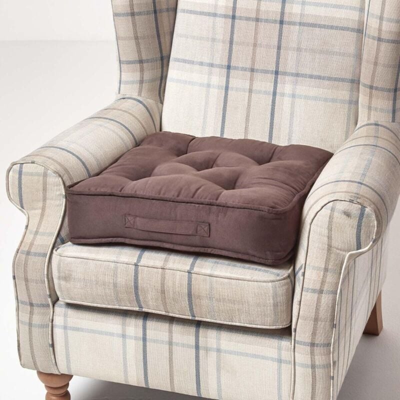 Homescapes - Coussin d'assise rehausseur en suédine Chocolat, 50 x 50 x 10 cm
