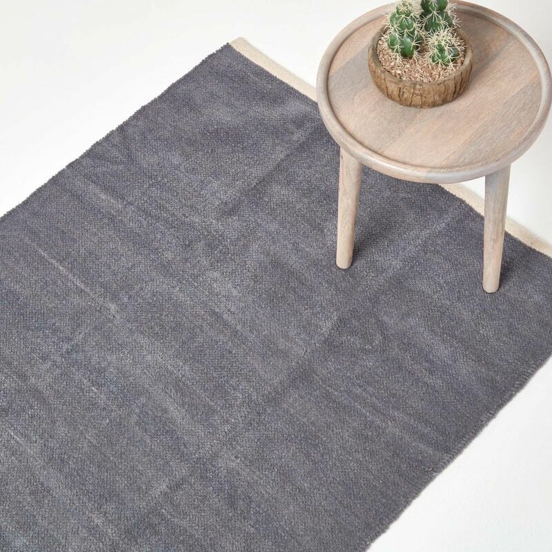 Homescapes - Dark Grey 100% Cotton Plain Chenille Rug With Natural Trim, 110 X 170 Cm - Grey