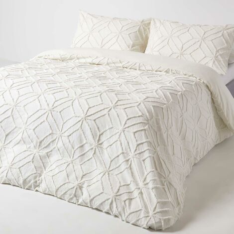 HOMESCAPES Parure de lit blanche tuftée à motif géométrique, 230 x 220 cm