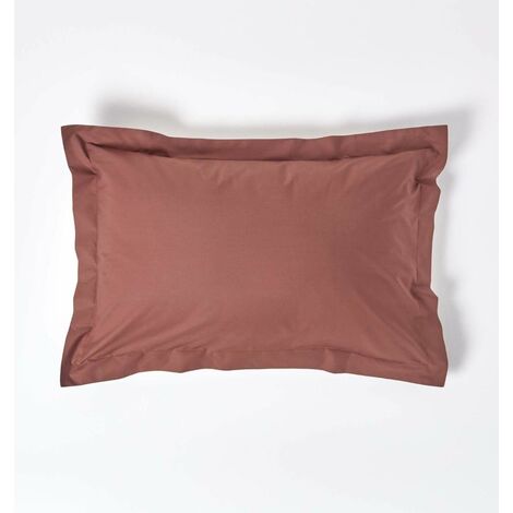 HOMESCAPES Taie d'Oreiller en coton égyptien Chocolat - 200 fils