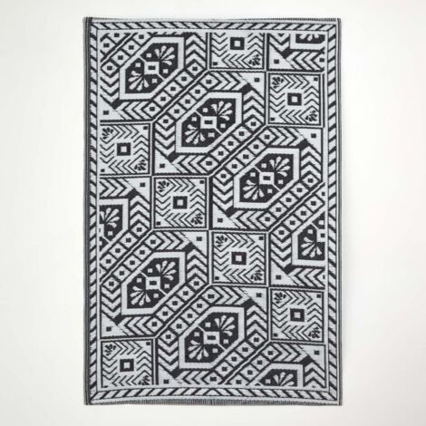 HOMESCAPES Tapis d’extérieur noir et blanc géométrique, 182 x 122 cm