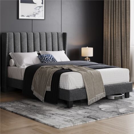 Homevive Cama tapizada 140 x 200 cm Cabecero a Rayas con Alas Láminas de Madera y Metal Cama Matrimonial Color Gris Oscuro