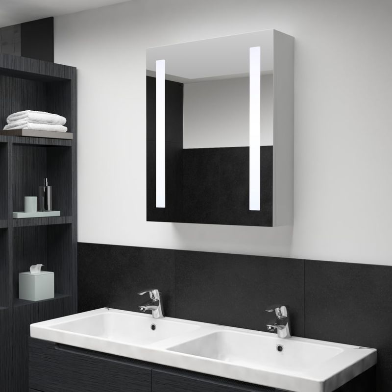 

Armario de cuarto de baño con espejo y LED 50x13x70 cm - Hommoo