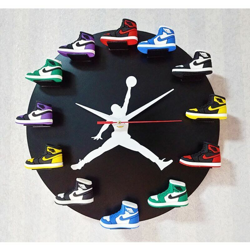Odipie - horloge murale 3d modèle de chaussure 3d meubles de bureau à domicile sports nba basket-ball basket-ball, fond noir, motif blanc