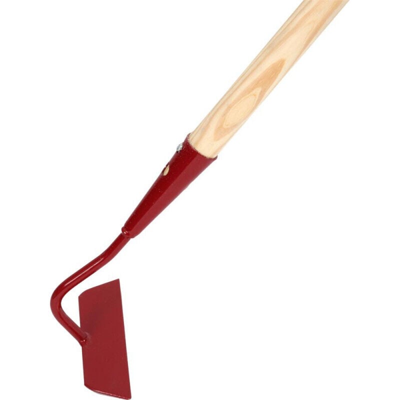 Houe à betteraves et mauvaises herbes avec quelques