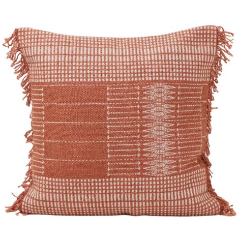 Housse de coussin en Tissage naturel frangé rebrodé d’un motif graphique MELKI