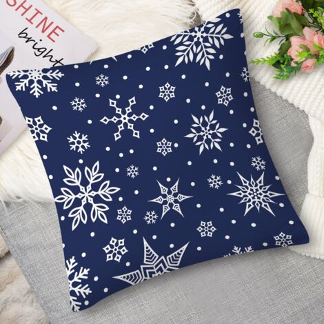 Housse de coussin gnome avec écharpe