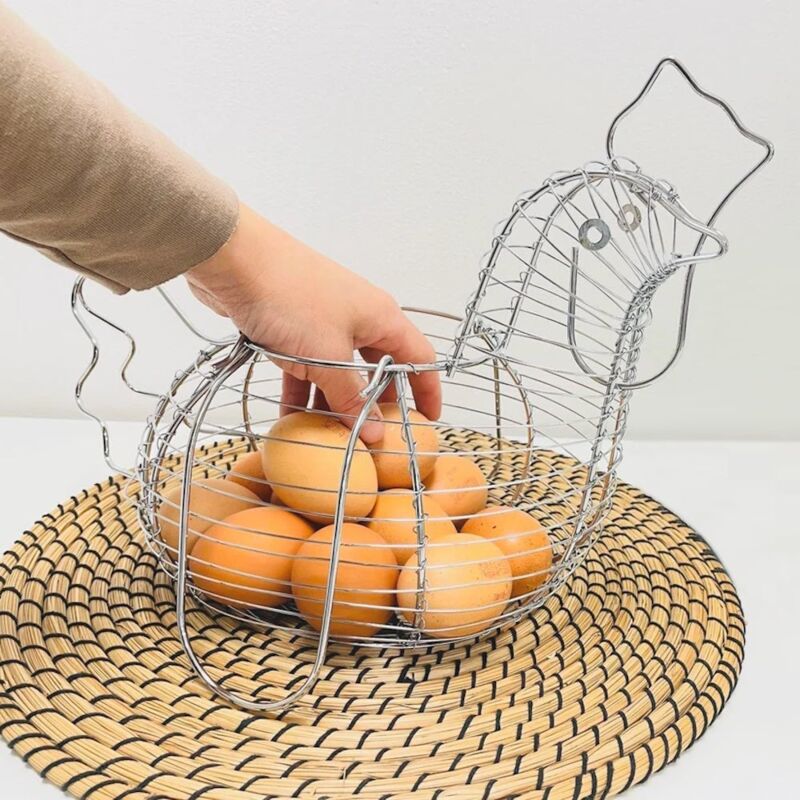 

Lolahome - Huevera gallina plateada clásica de metal de 35x27x18 cm