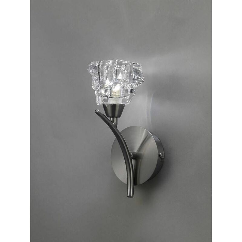09diyas - Iku wall light with switch 1 G9 bulb, satin nickel