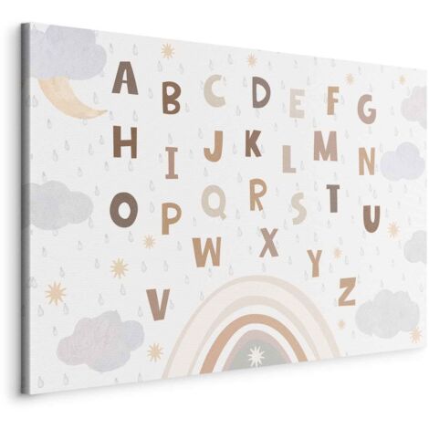 Image - Lettres au-dessus de l'arc-en-ciel - Lettres parmi la pluie et les nuages avec un arc-en-ciel, la lune et des étoiles sur un fond clair / Lettres aux couleurs douces
